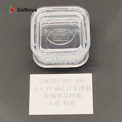 5*10mm2表面Un-doped nタイプの支えがないGaNの単結晶の基質の抵抗&lt; 0.05 Ω·cm力装置/レーザー