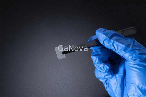 10x15mm2 UID ドープ フリースタンディング Ga2O3 ウェーハ シングル 研磨