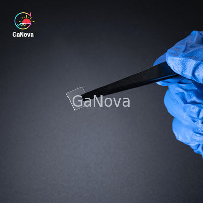 JDCD04-001-003 10x10mm2 100 ((Off 6°) Fe ドーピング フリースタンドガ2O3 シングルクリスタル基板 製品グレード シングルポーリング